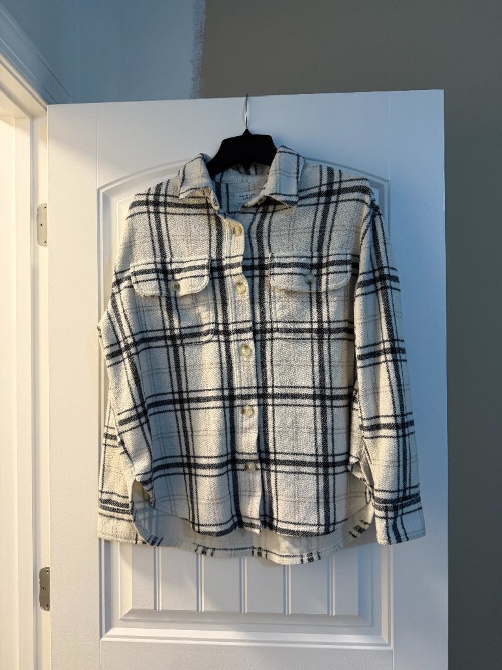 American Eagle Oversized Flannel Shacket (Women's XS)